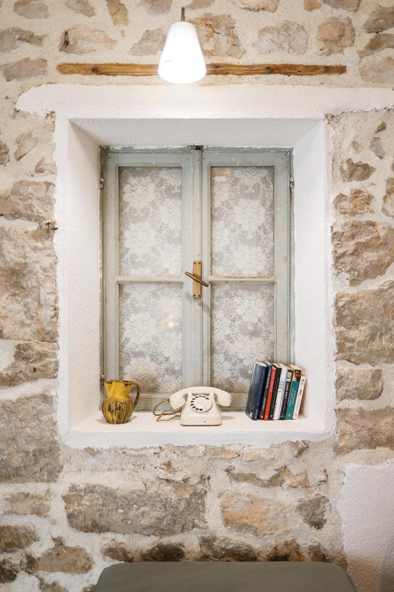 Willa Stone House Lole Ražanac Zewnętrze zdjęcie